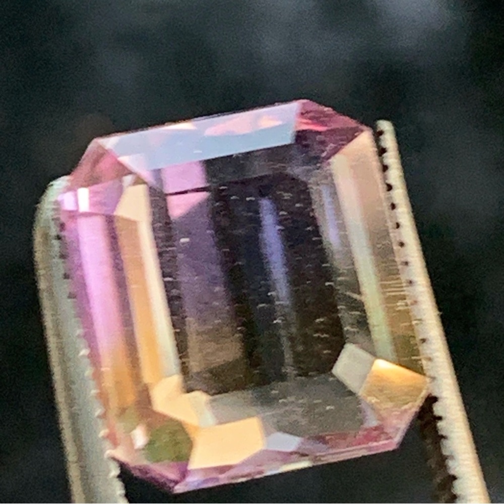 5.70 Cts Awesome Bolivian Ametrine Gemstone - Picture 13 of 17